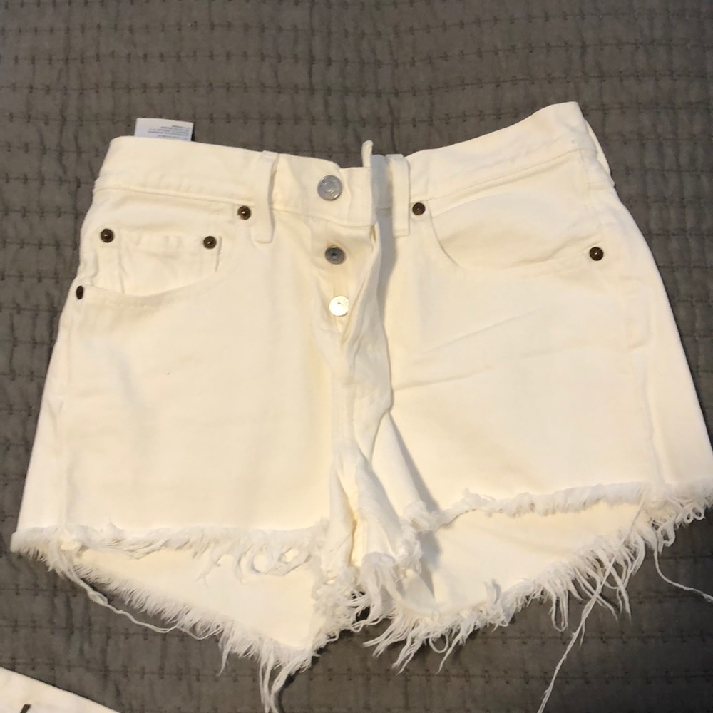 White Levi Jean shorts